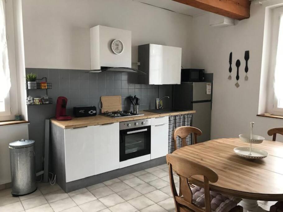 Agreable Maison De Village Léran Dış mekan fotoğraf