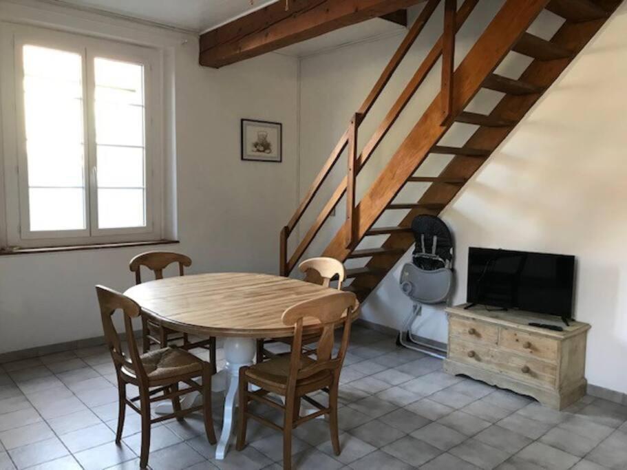 Agreable Maison De Village Léran Dış mekan fotoğraf